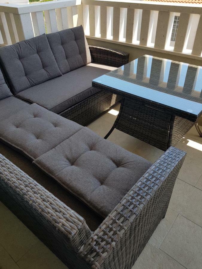 Apartmani Marella 돈지세케트 외부 사진