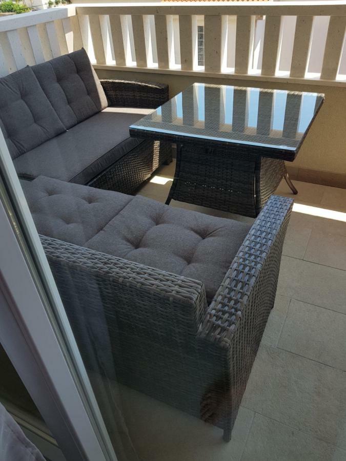 Apartmani Marella 돈지세케트 외부 사진