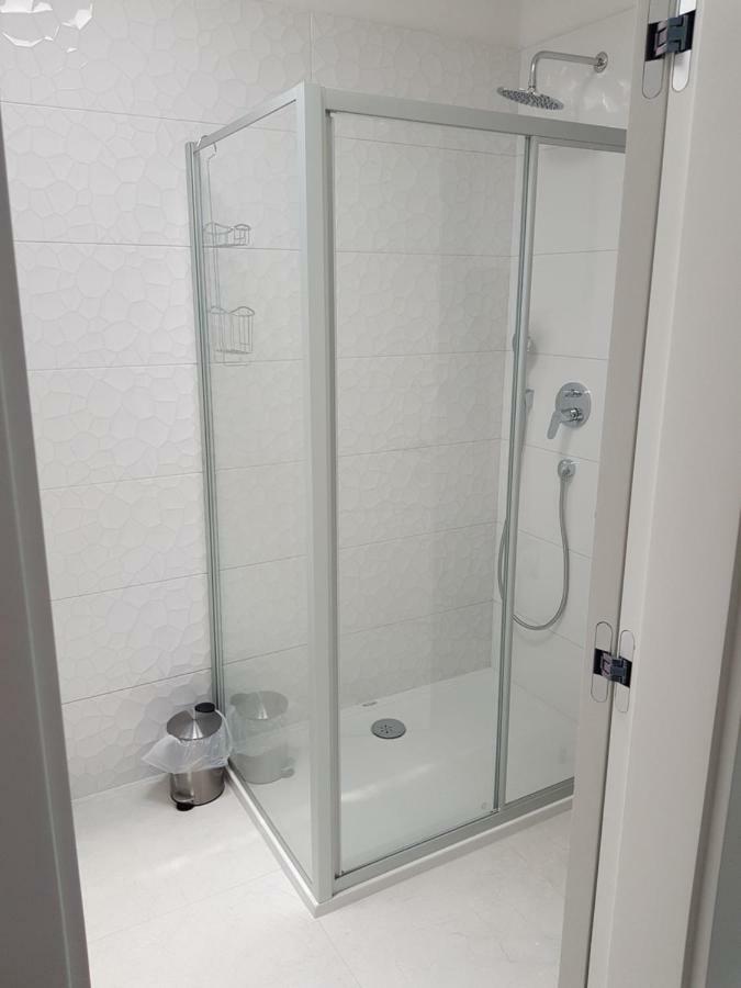 Apartmani Marella 돈지세케트 외부 사진